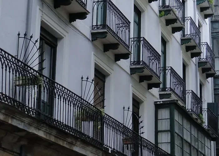7 Kale Bed And Breakfast Bilbao